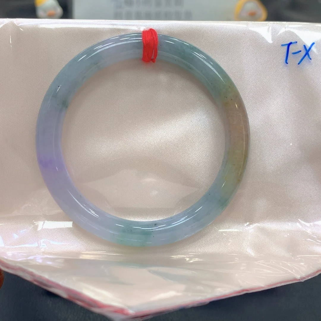 翡翠未镶嵌手镯翡翠9