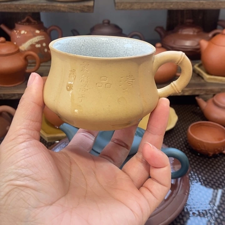 茶壶紫砂底部花泥口也有一点花泥