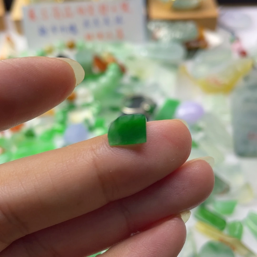 定制翡翠未镶嵌天然缅甸翡翠