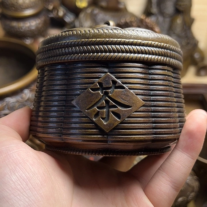 精美铜器，点击下单