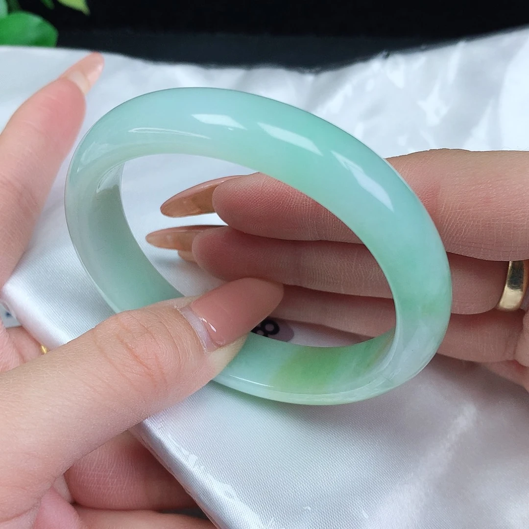 未镶嵌手镯翡翠56圈口824