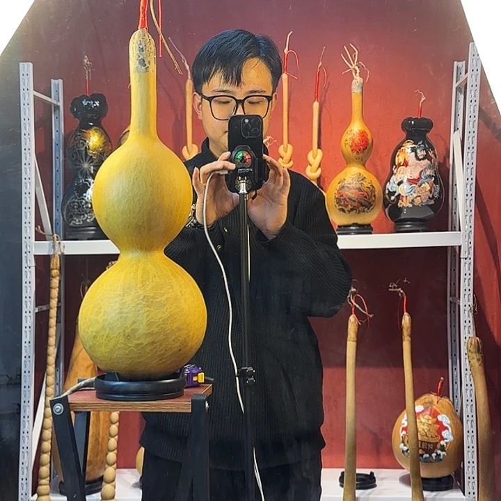 李***均精品大葫芦一物一拍不包邮