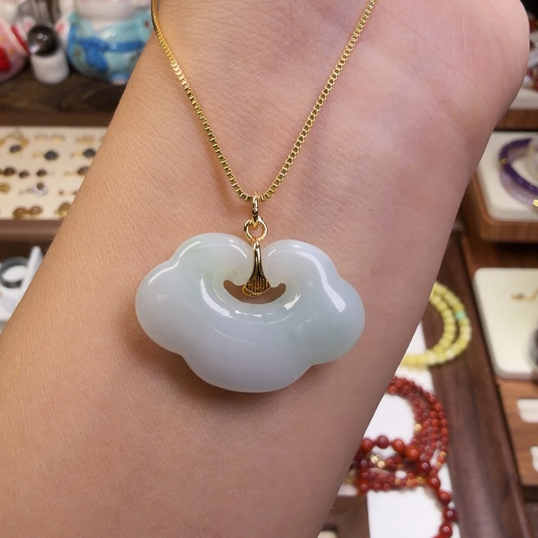 银S925镶嵌颈饰水晶