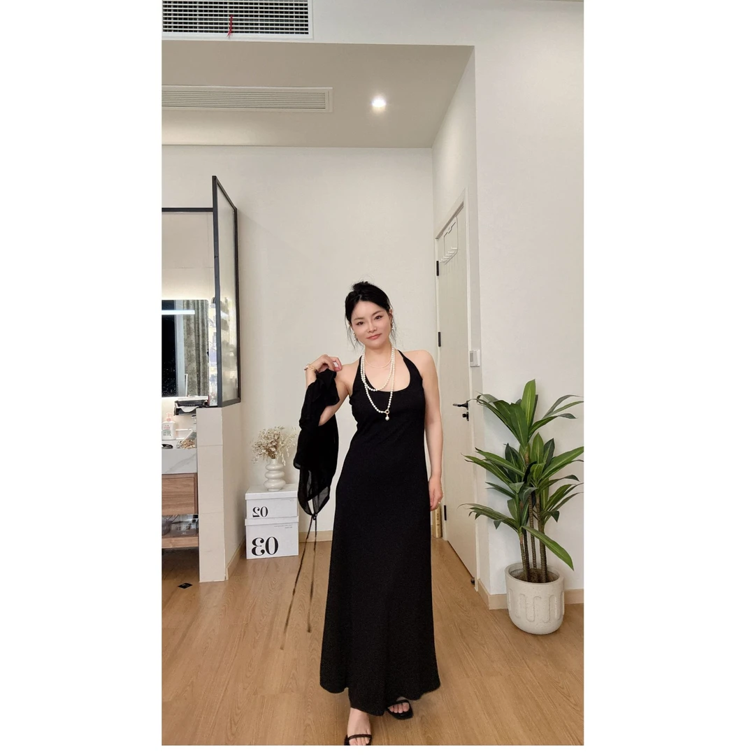 U领挂脖吊带连衣裙长裙