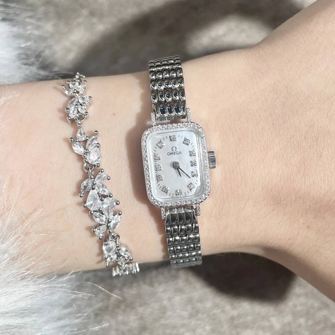 95新 Omega/欧米茄 蝶飞系列/手动机械/女表/OM1156