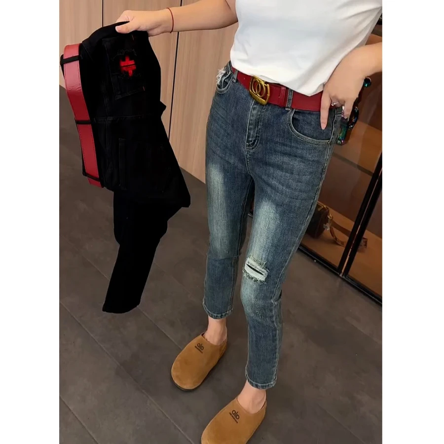 高弹假破洞刺绣直筒牛仔裤女2025秋季新款大码小个子紧身显瘦裤子