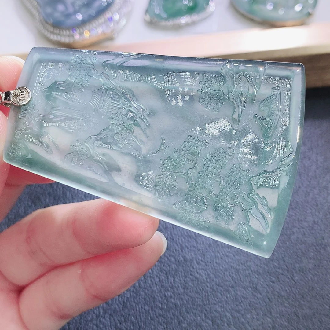 翡翠未镶嵌挂件翡翠