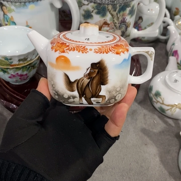 景德镇陶瓷工艺品