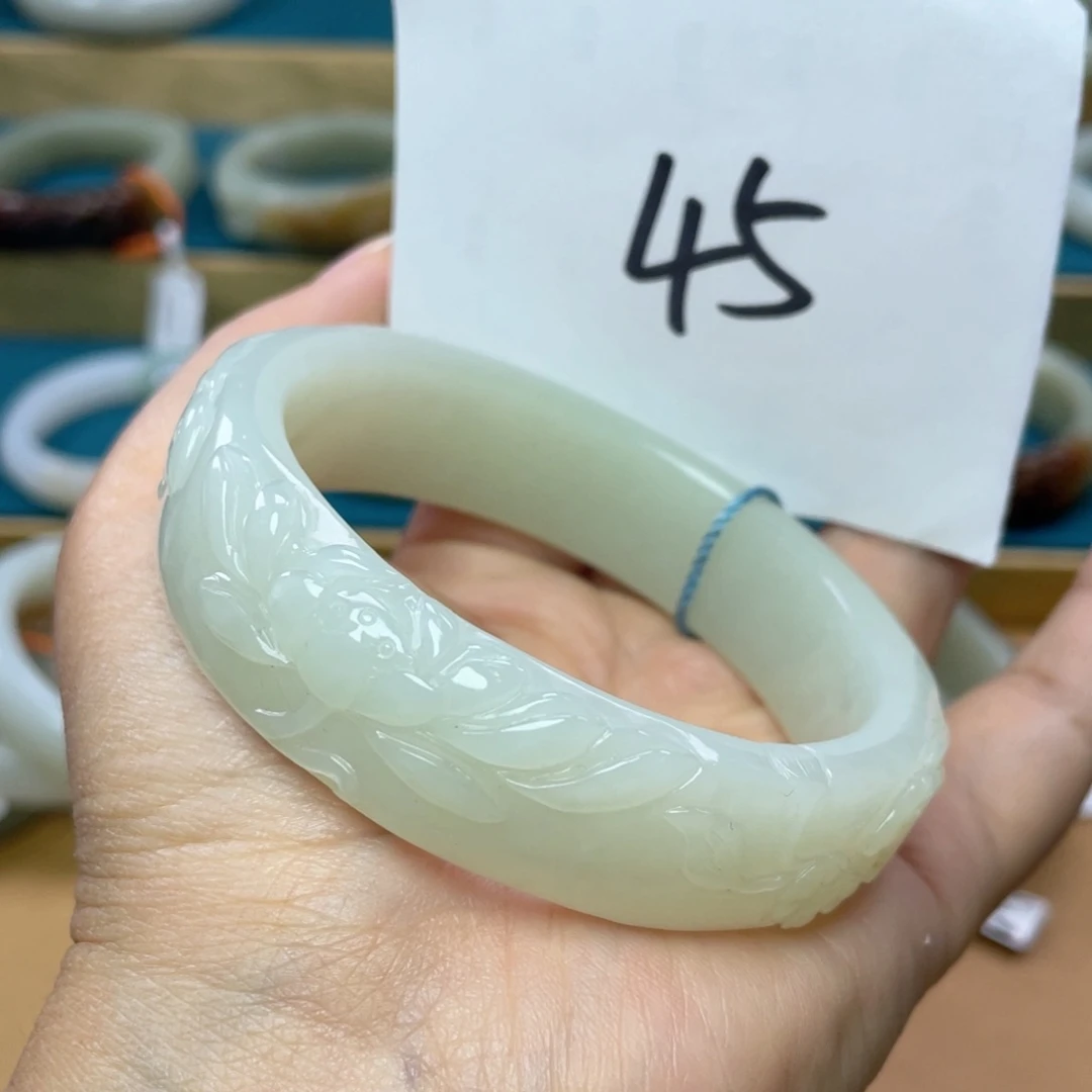 未镶嵌手镯和田玉圈口62