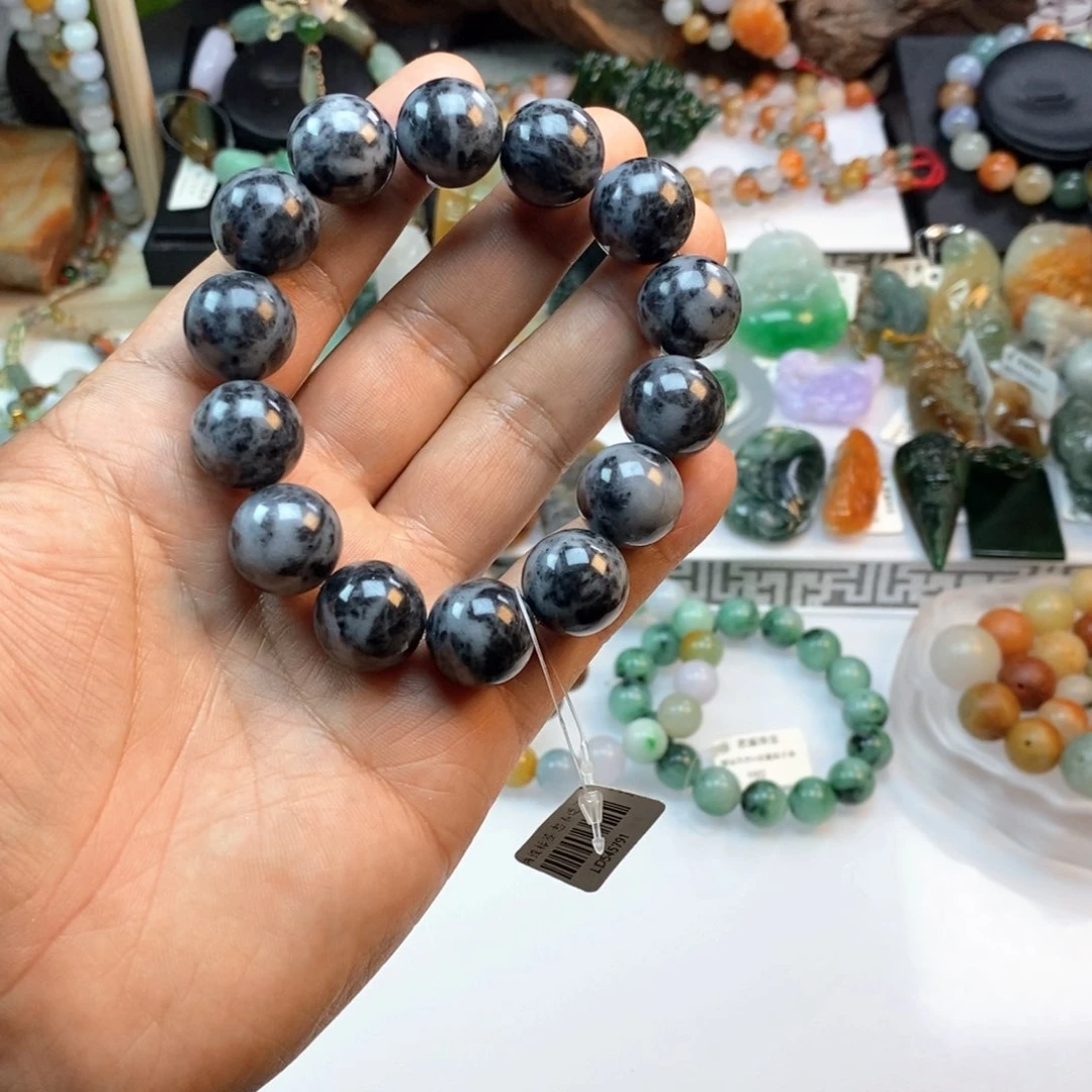 未镶嵌手串翡翠乌鸡