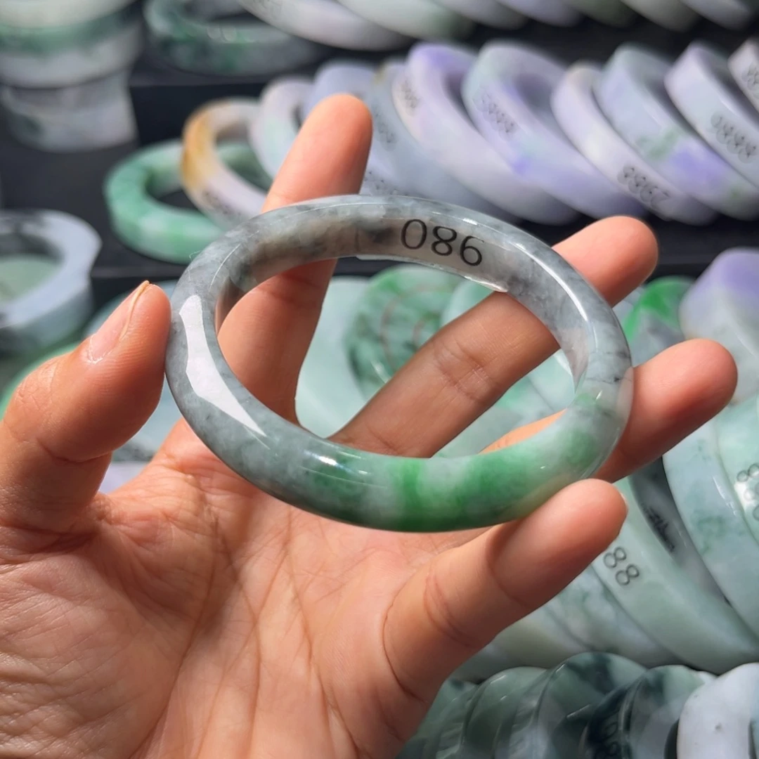 定制翡翠翡翠未镶嵌