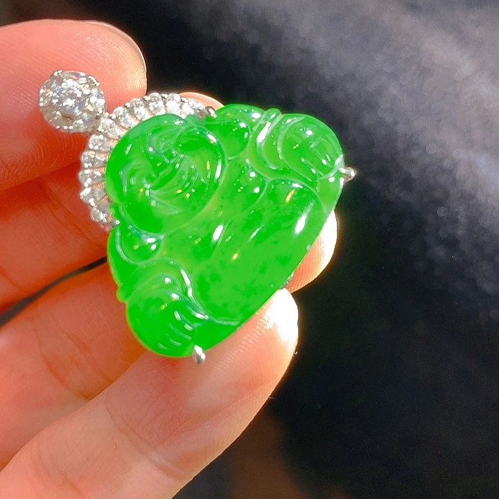 【闪购商品】翡翠颈饰银S925镶嵌翡翠