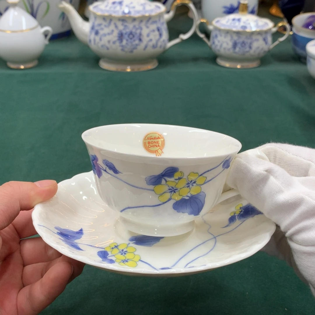 摆件全是大漂亮瓷器啊美美哒