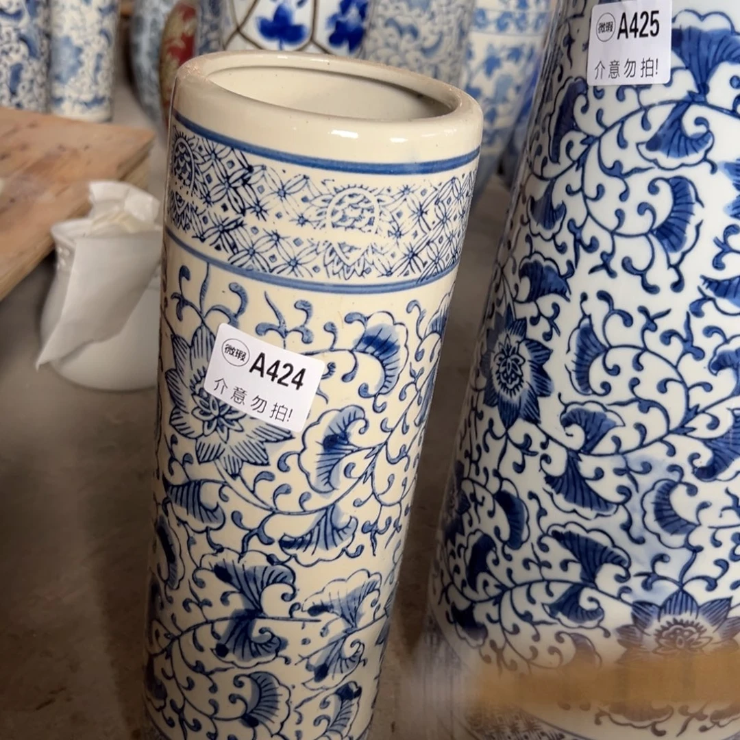 微瑕青花瓷器值得厚爱