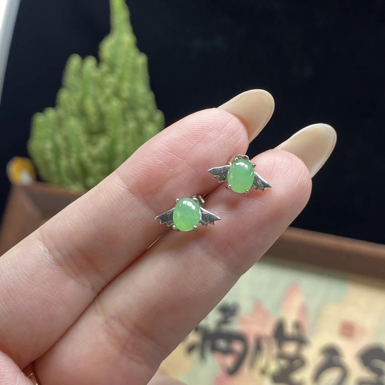 【芝麻与木瓜】天然缅甸A货翡翠椭圆果绿耳钉时尚精致
