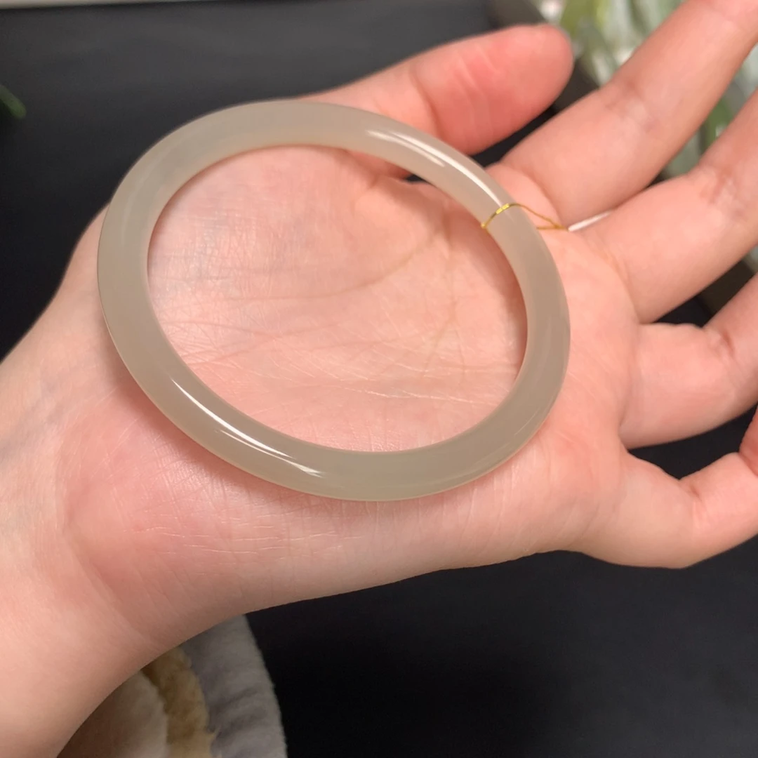 和田玉手镯未镶嵌57