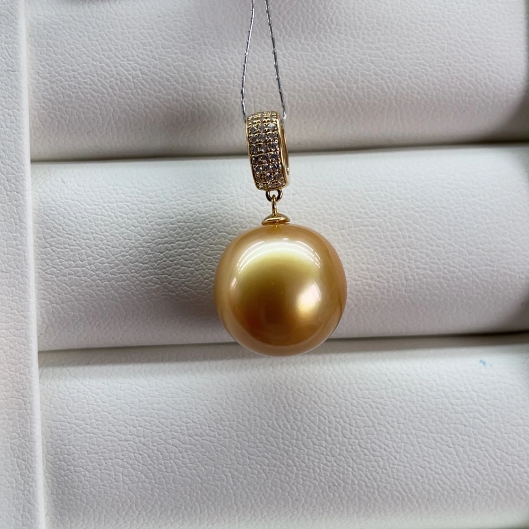 海水珍珠颈饰18K金镶嵌13.9mm