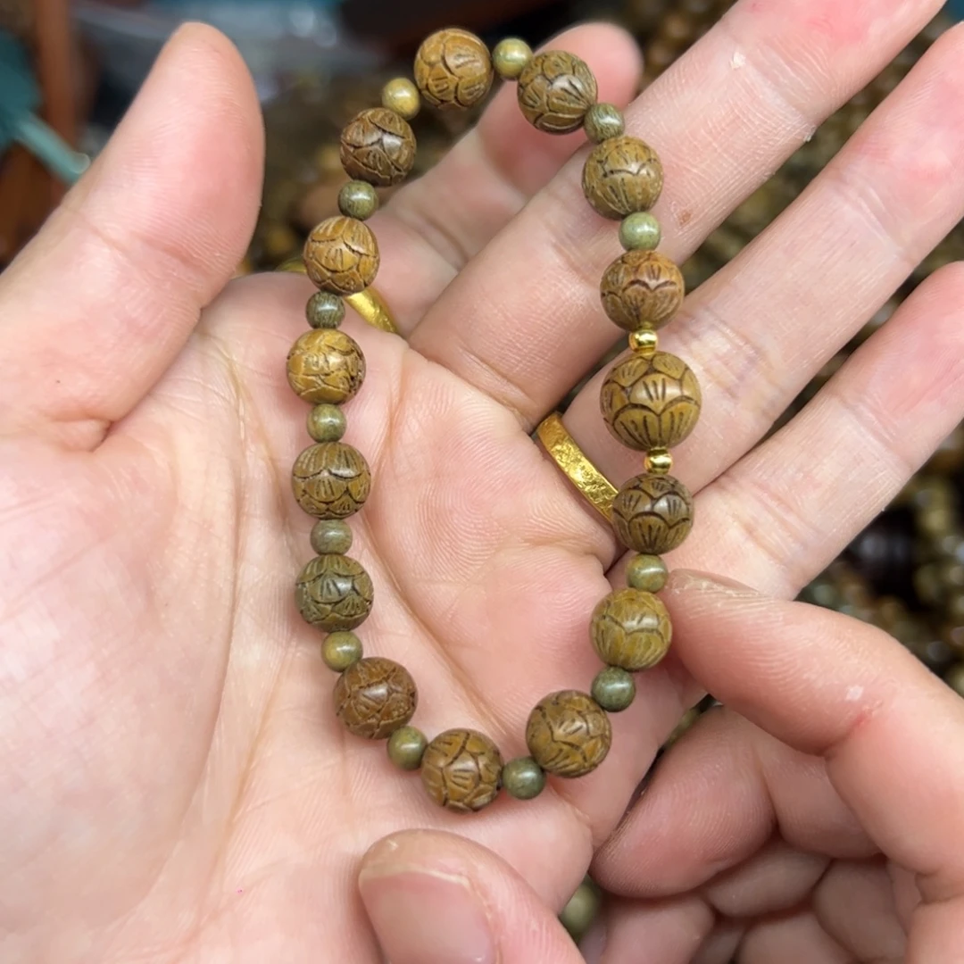 维腊木（绿檀）无事牌