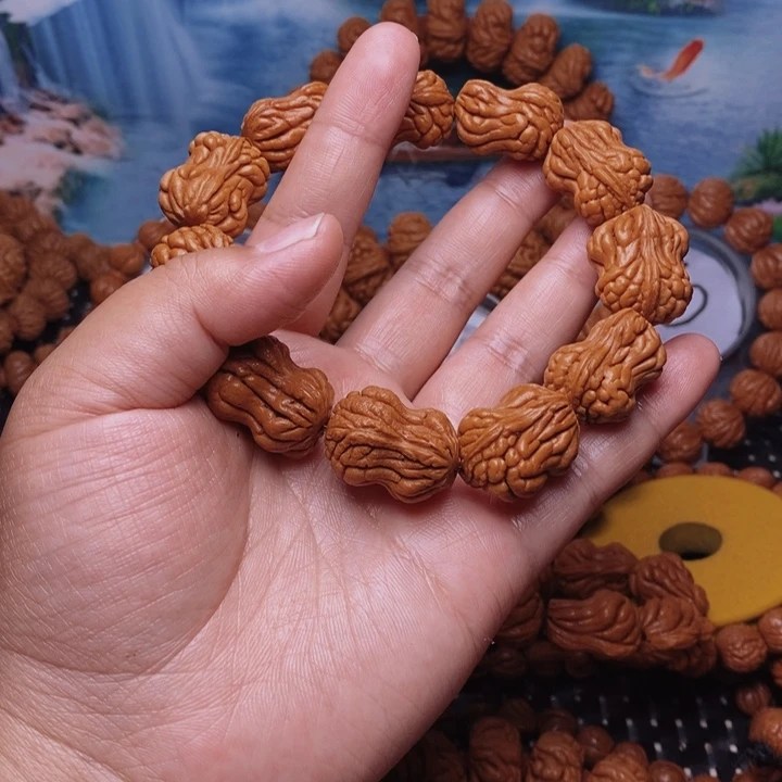 秋***梦文玩核桃吊坠桃核手串