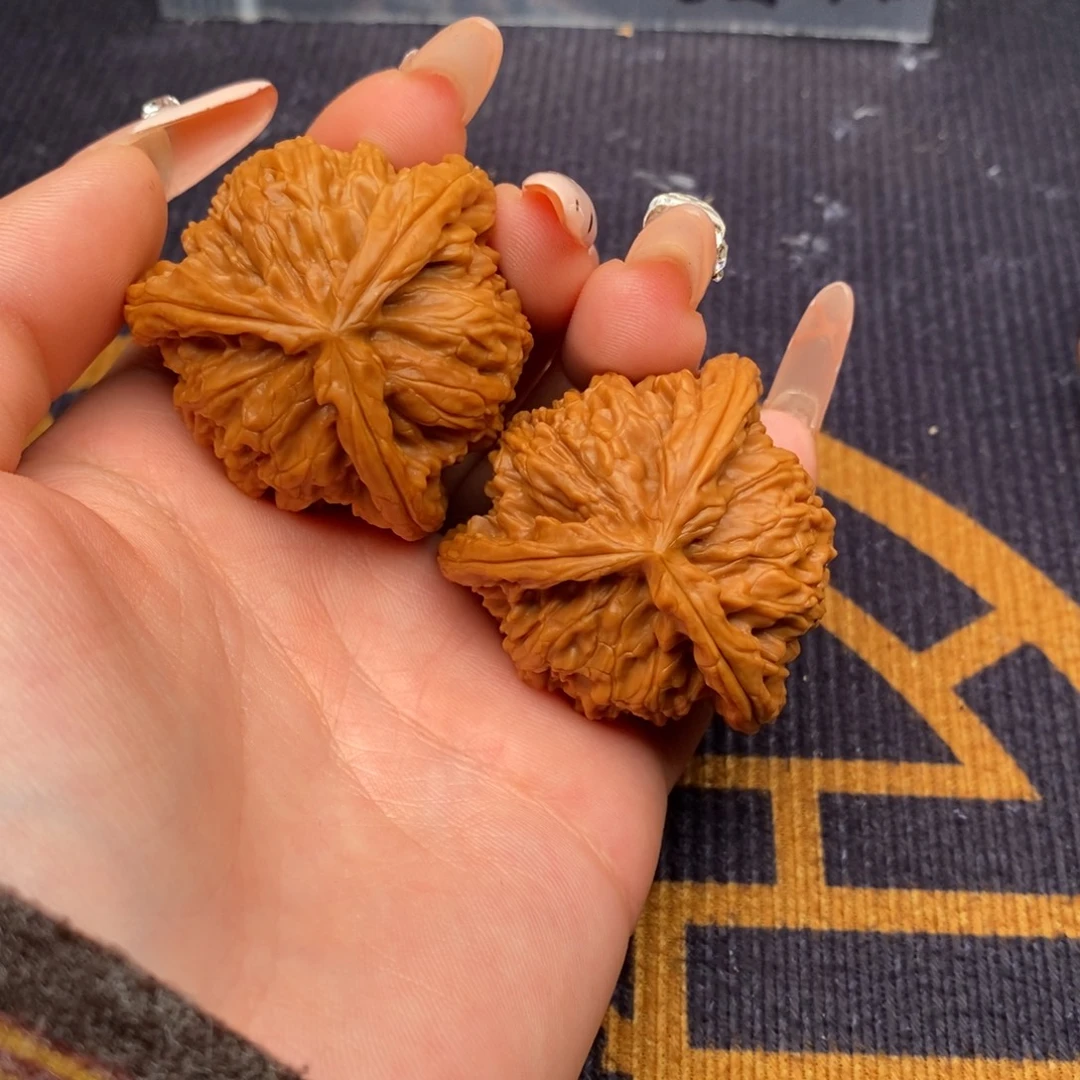 就***樂文玩核桃吊坠白狮子