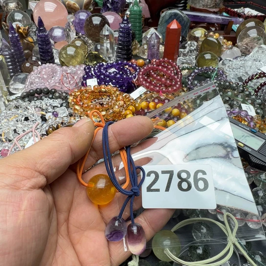 水晶摆件未镶嵌T****?头绳2786