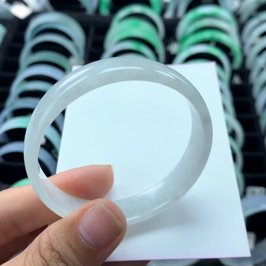 翡翠手镯未镶嵌公主53