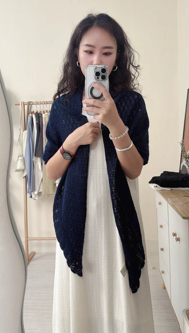 Phoebe/菲比 【花海】镂空手工勾花四季可用纯羊绒三角披肩