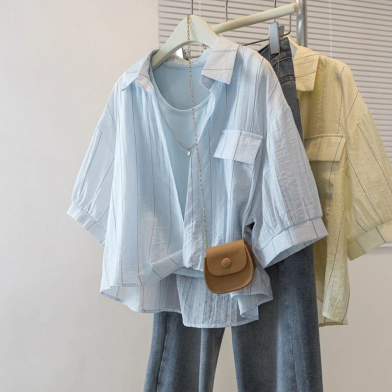 假两件浅蓝色条纹短袖衬衫女夏季大码胖mm显瘦外搭吊带背心两件套