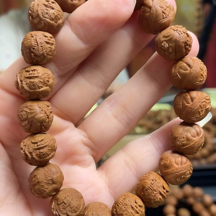手串/手链橄榄核龙纹