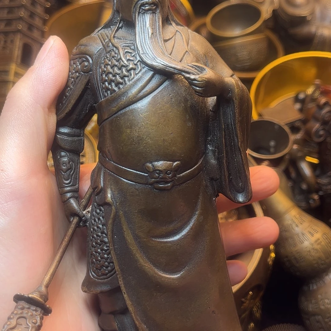 精美铜器工艺品等