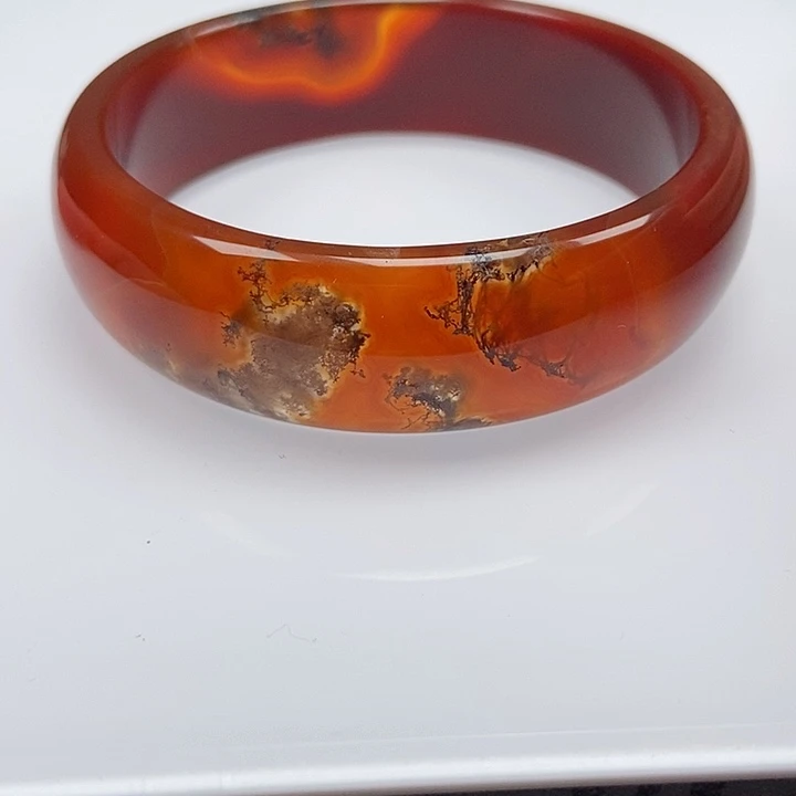 手镯玛瑙/玉髓未镶嵌