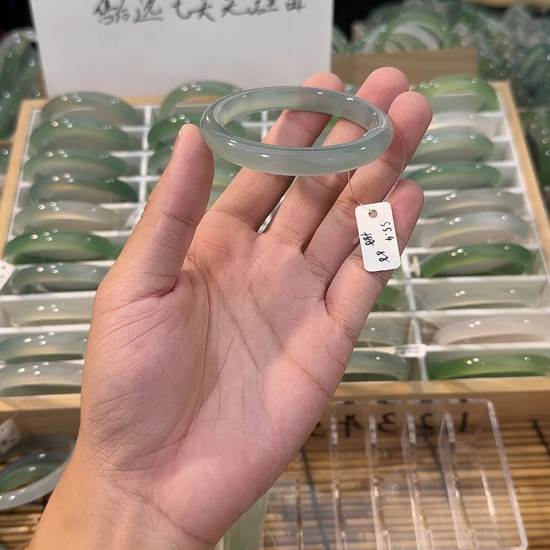 玛瑙/玉髓未镶嵌手镯圈口55.4
