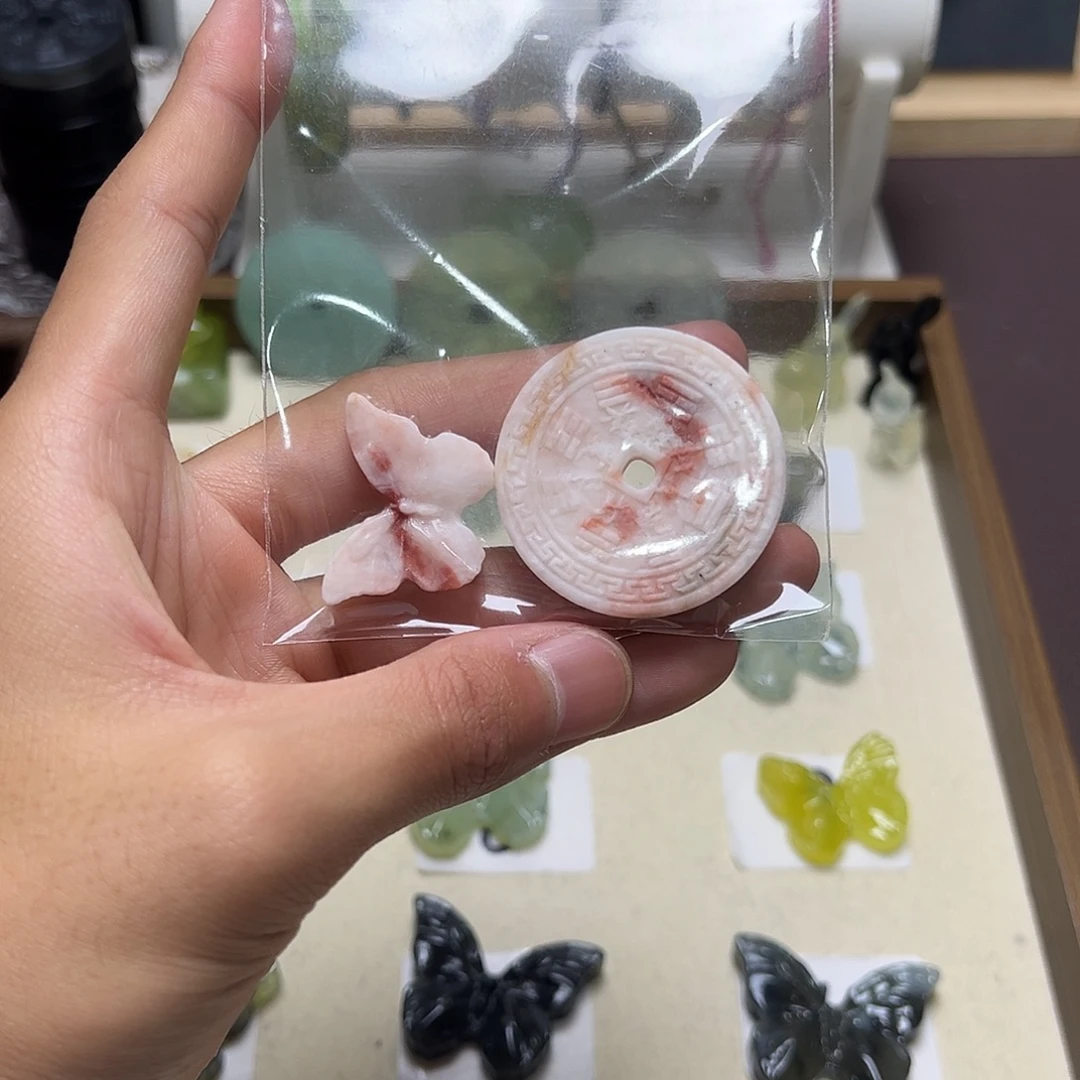 蛇纹石玉合金颈饰