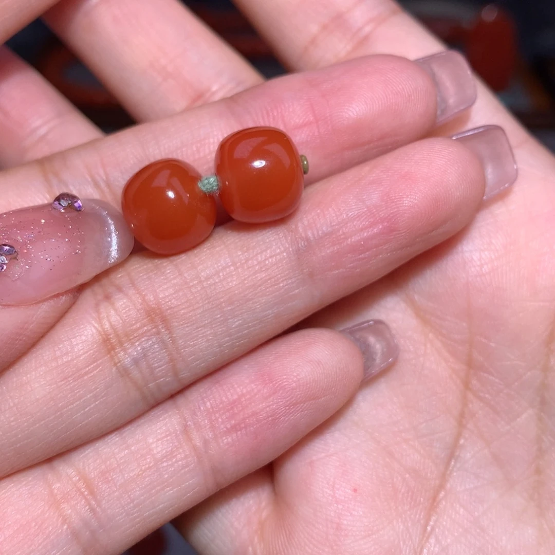 南红玛瑙保山柿子红老型沙袋未镶嵌10.8×9.7