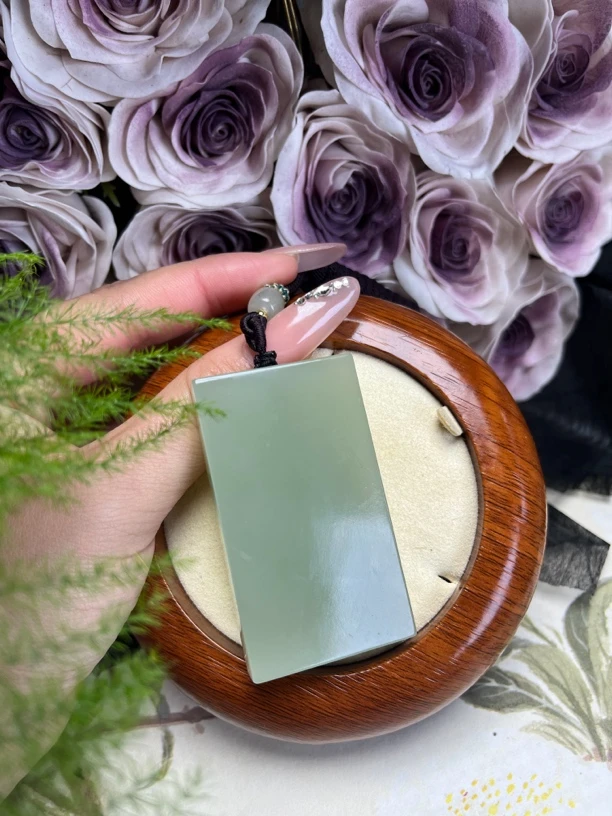 和田玉无事牌吊坠挂件