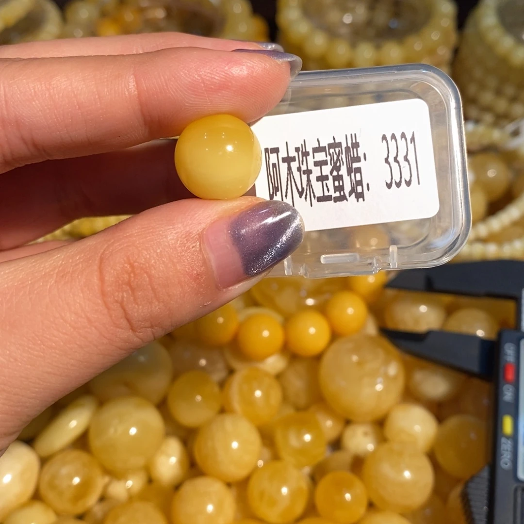 琥珀未镶嵌珠宝奇石3331