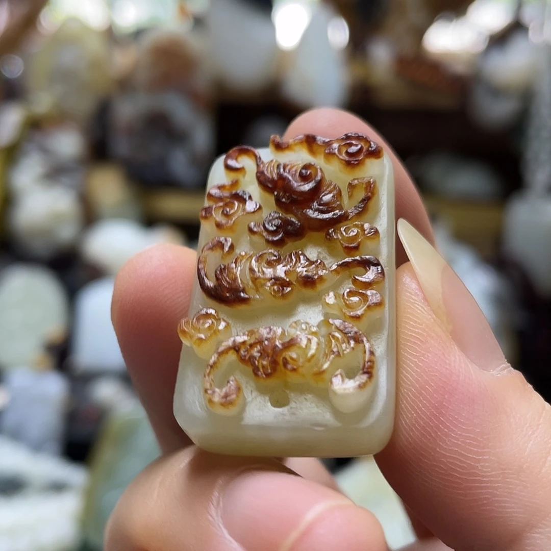 和田玉未镶嵌挂件