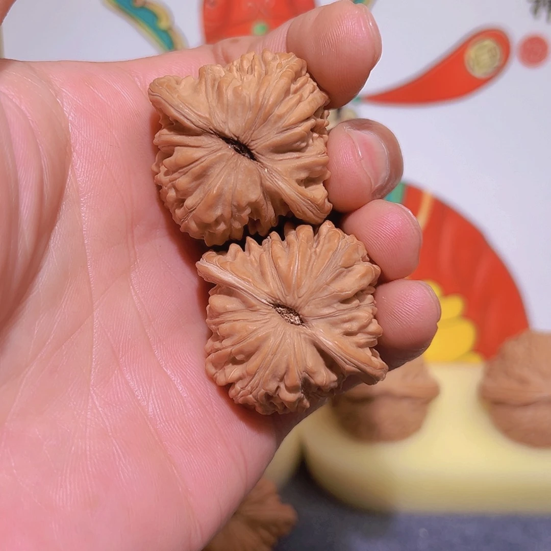 文玩核桃吊坠挚*汉高楼39