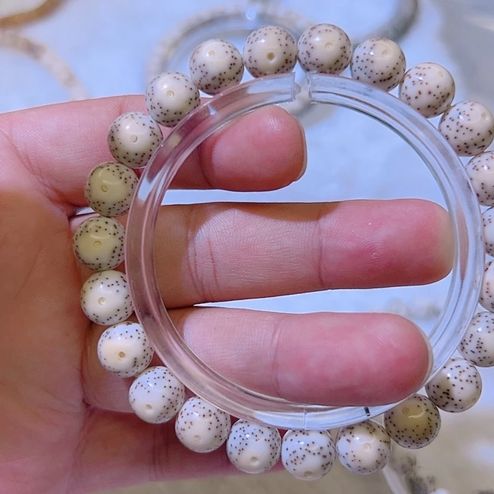 星月菩提吊坠圆珠大眼睛