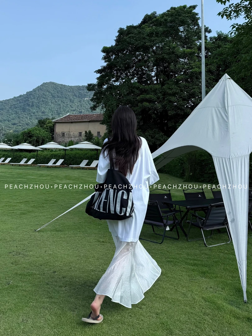 『PEACHZHOU』梭织拼接半系扣宽松圆领短袖气质显瘦裙摆长款连衣裙