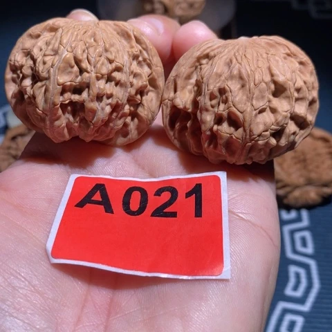 文玩核桃吊坠44磨盘