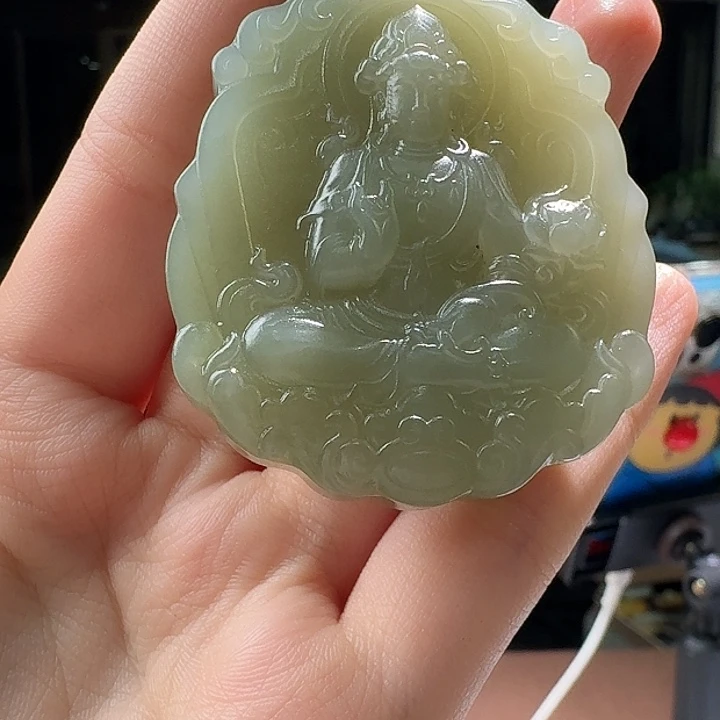 和田玉未镶嵌颈饰工厂清货，不退不换，多样性拍一发一