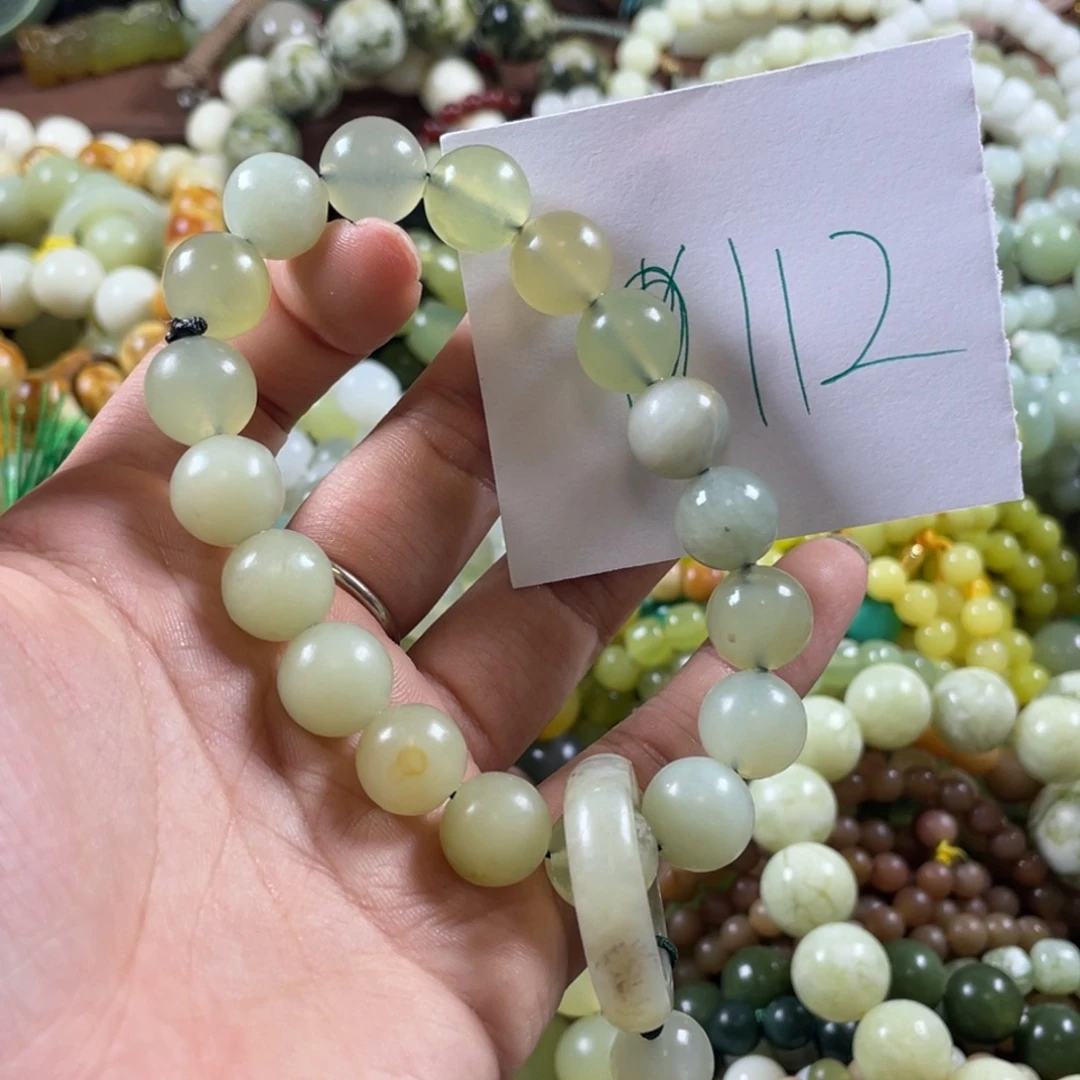 未镶嵌蛇纹石玉手链