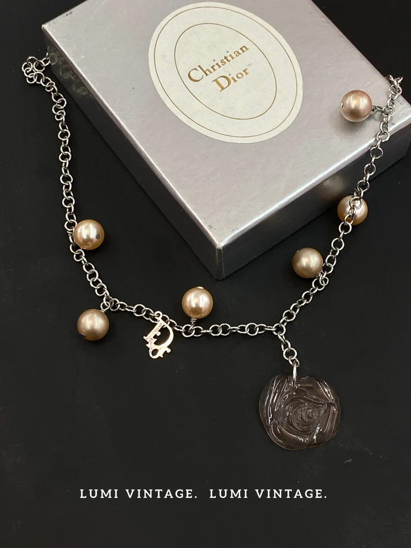 95新 DIOR/迪奥 拼色珍珠粉透明玫瑰吊坠项链41481424