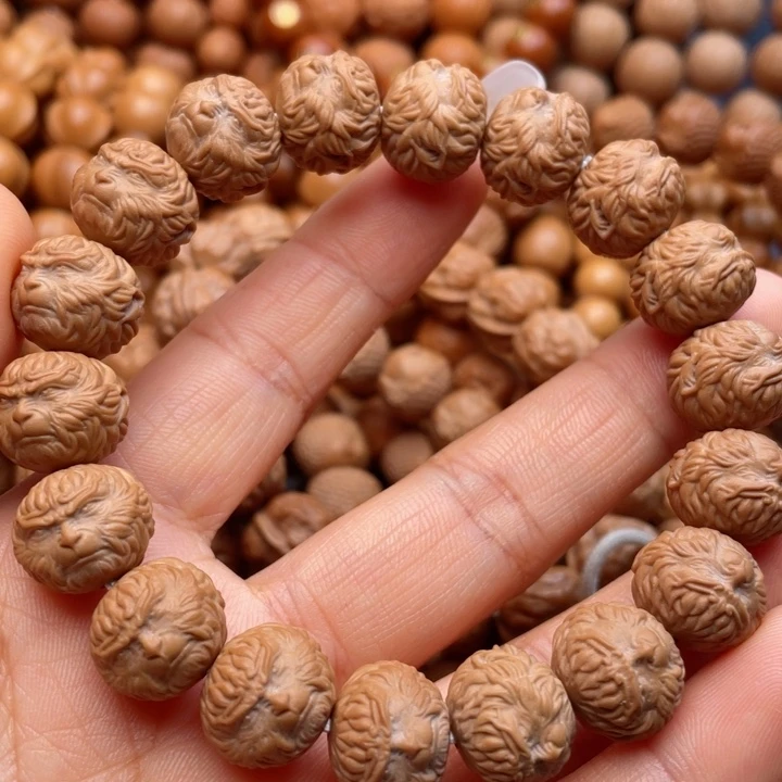 猴头核桃手串柳**艺黑悟空