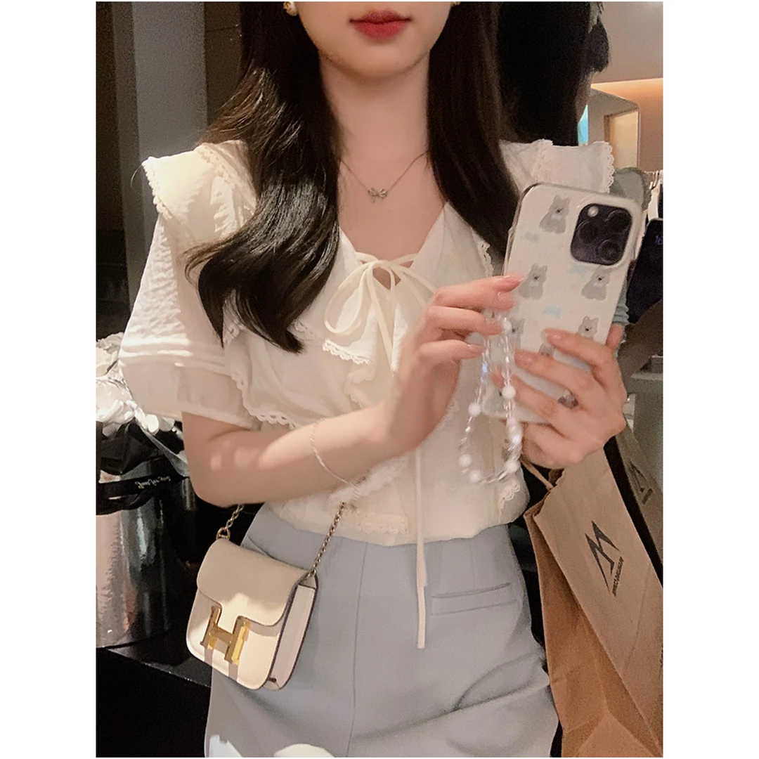 【青仓】安璃 V领荷叶领绑带短袖宽松甜美少女衬衫 23532