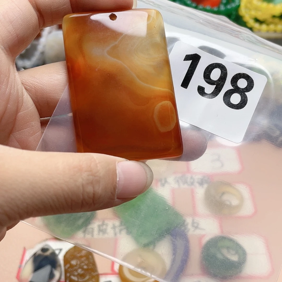 合金颈饰玛瑙/玉髓阁*