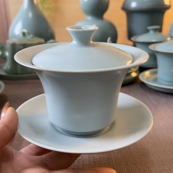 瓷片月白釉三才盖碗一