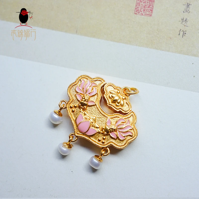 吊坠925银 衣锦媚行 925银镀金如意莲花小挂坠