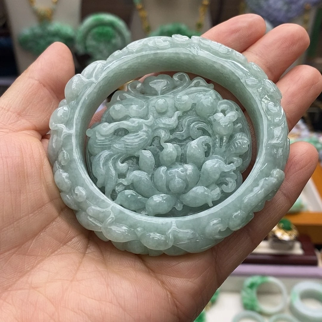 翡翠未镶嵌颈饰手镯套装55/56